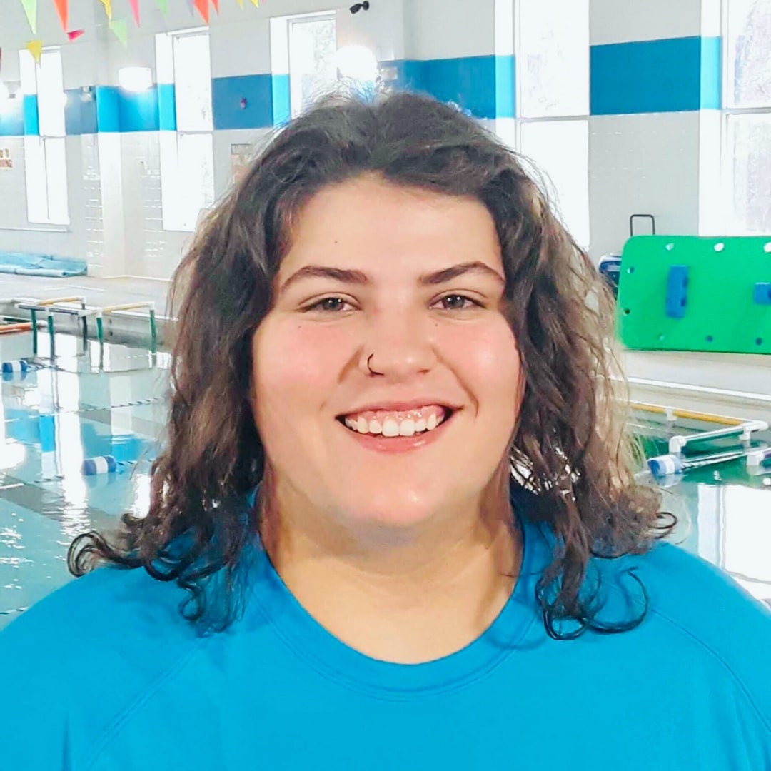 Hailey Hernandez - Swim Instructor